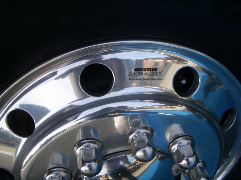 Dually Valve Stems for Motorhomes with Accuride Wheels 2.25" Hand Hole DL4AKW225 Always